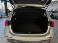 Gebraucht Mercedes B220 Progressive 190 PS (139 kW) 2019 Silber Van / Kleinbus