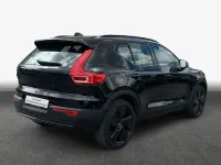 Używany Volvo XC40 Plus 163 KM (119 kW) 2025 Czarny SUV