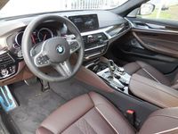 gebraucht BMW 530 i Sport Aut. M Paket VOLL