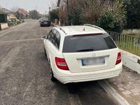 Gebraucht Mercedes 180 156 PS (114 kW) 2011 Weiß Limousine