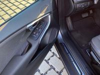 Gebraucht Volvo V40 CC Plus 152 PS (111 kW) 2017 Grau Kombi