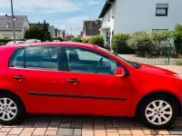 Gebraucht VW Golf V 75 PS (55 kW) 2004 Rot Kleinwagen