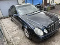Gebraucht Mercedes E220 Classic 150 PS (110 kW) 2003 Limousine