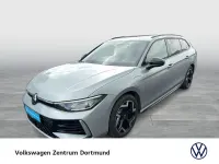 Gebraucht VW Passat R-line 272 PS (200 kW) 2025 Oyster silver metallic Kombi