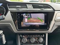 Gebraucht VW Touran 105 PS (77 kW) 2019 Grau Van / Kleinbus