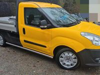 Gebraucht Fiat Doblò 105 PS (77 kW) 2013 Gelb Van / Kleinbus