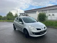Używany Renault Clio III Authentique 65 KM (47 kW) 2009 Szary Sedan/Limuzyna