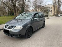 Gebraucht VW Touran 140 PS (102 kW) 2006 Grau Van / Kleinbus