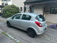 Gebraucht Opel Corsa 80 PS (58 kW) 2009 Silber Kleinwagen