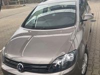 Gebraucht VW Golf Plus Cross Highline 140 PS (102 kW) 2010 Braun Van / Kleinbus