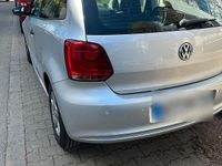 Gebraucht VW Polo 75 PS (55 kW) 2011 Grau Kleinwagen