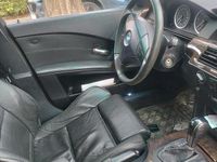 Gebraucht BMW 530 250 PS (183 kW) 2005 Silber Kombi
