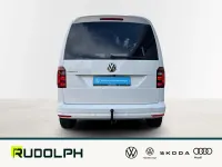 Gebraucht VW Caddy Highline 150 PS (110 kW) 2020 Candyweiß Van / Kleinbus