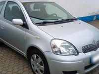 Gebraucht Toyota Yaris 56 PS (41 kW) 2005 Silber Kleinwagen