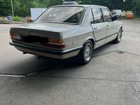 Gebraucht BMW 525 122 PS (89 kW) 1985 Beige Limousine