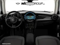 Gebraucht Mini Cooper Hatch 136 PS (100 kW) 2023 Schwarz metallic Kleinwagen