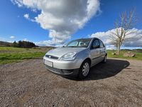 Gebraucht Ford Fiesta 81 PS (59 kW) 2005 Silber Kleinwagen