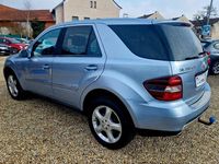 Gebraucht Mercedes ML280 Sport 190 PS (139 kW) 2007 Blau SUV