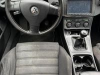 Gebraucht VW Passat 105 PS (77 kW) 2005 Schwarz Limousine