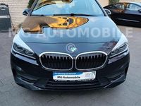 Gebraucht BMW 216 Active Tourer Advantage 116 PS (85 kW) 2020 Schwarz Van / Kleinbus