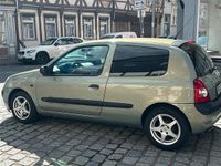 Gebraucht Renault Clio 75 PS (55 kW) 2002 Grün Coupé