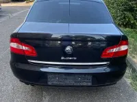 Gebraucht Skoda Superb Comfort 125 PS (91 kW) 2009 Schwarz Limousine