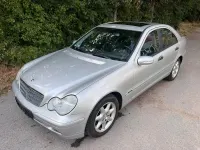 Gebraucht Mercedes C180 143 PS (105 kW) 2003 Silber Limousine