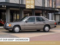 Gebraucht Mercedes E300 220 PS (161 kW) 1991 Schwarz Limousine