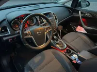 Gebraucht Opel Astra Innovation 140 PS (102 kW) 2011 Grau Limousine