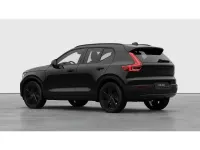 Neu Volvo XC40 Plus 197 PS (144 kW) 2026 Schwarz SUV
