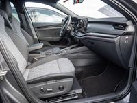 Gebraucht Skoda Octavia SportLine 150 PS (110 kW) 2025 Grau Kombi