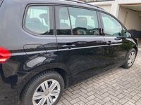 gebraucht VW Touran 1.6 TDI SCR Comfortline BMT 7Sitzer BLACK