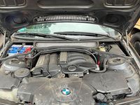 Gebraucht BMW 316 116 PS (85 kW) 2004 Schwarz Limousine