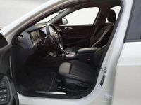 Gebraucht BMW 118 Sport Line 140 PS (102 kW) 2019 Weiß Kleinwagen
