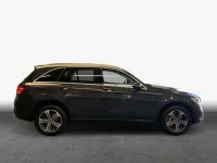 Gebraucht Mercedes GLC300 194 PS (142 kW) 2021 Graphitgrau metallic SUV