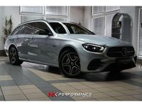 Gebraucht Mercedes E300 AMG 306 PS (225 kW) 2020 Hightech silber Kombi