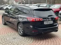 Gebraucht Ford Focus ST-Line X 155 PS (114 kW) 2024 Schwarz Kombi