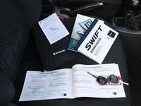 Gebraucht Suzuki Swift 94 PS (69 kW) 2010 Rot Kleinwagen