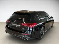 Gebraucht Mercedes 300 AMG 265 PS (194 kW) 2023 Unilack schwarz Kombi
