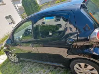 Gebraucht Toyota Aygo 68 PS (50 kW) 2013 Schwarz Kleinwagen