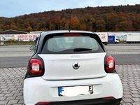 Gebraucht Smart ForFour Electric Drive 60 kW (82 PS) 2019 Weiß Limousine