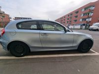 gebraucht BMW 116 d - mit Tempomat in Silberblau