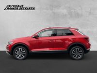 Gebraucht VW T-Roc Style 150 PS (110 kW) 2024 Rot SUV