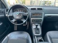 gebraucht Skoda Octavia Combi Elegance 1.8 DSG Klima AHK