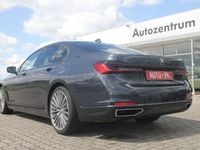Gebraucht BMW 730 265 PS (194 kW) 2020 Grau Limousine