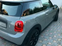 Usado Mini Cooper 102 HP (75 kW) 2018 Cinzento Citadino