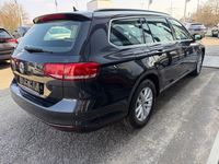 Gebraucht VW Passat Comfortline 150 PS (110 kW) 2019 Grau Kombi