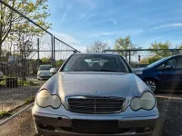 Gebraucht Mercedes C220 143 PS (105 kW) 2002 Kombi