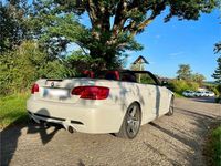 Gebraucht BMW 335 Cabriolet 306 PS (225 kW) 2012 Weiß Cabrio