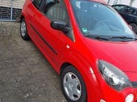 Gebraucht Renault Twingo Initiale Paris 75 PS (55 kW) 2014 Rot Kleinwagen